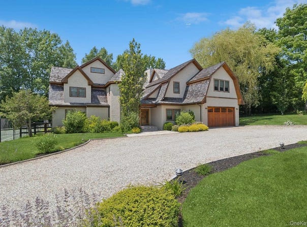 1366 Scuttle Hole Road, Water Mill, NY 11976