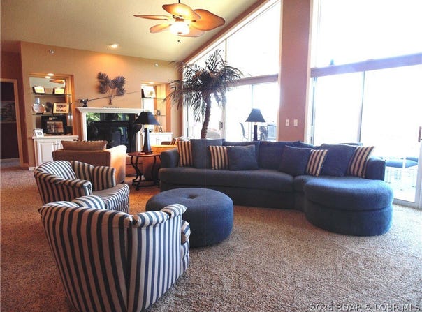 985 Summer Place Drive, Camdenton, MO 65020