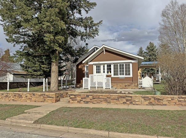 209 S Third St, Westcliffe, CO 81252