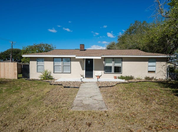 2475 Ave E, Ingleside, TX 78362