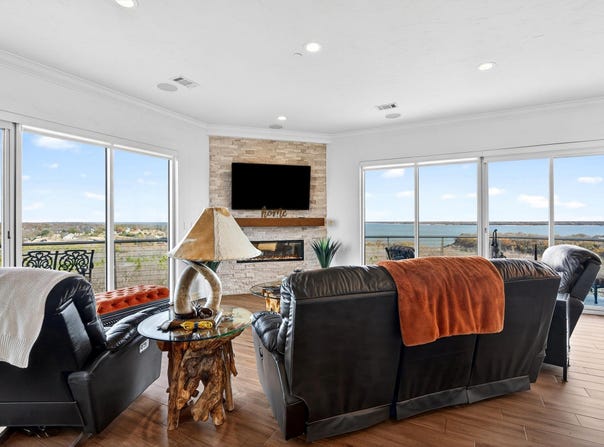 101 Diamond Pointe Loop, Denison, TX 75020
