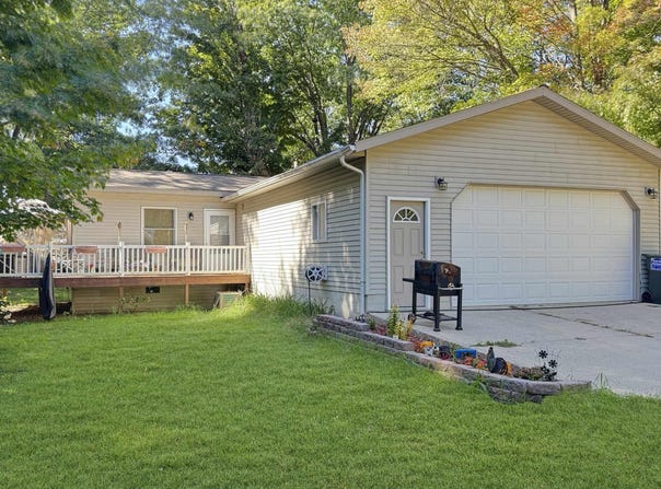 8281 W Cutcheon Road, Manton, MI 49663