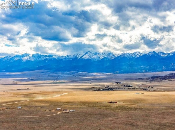 4100 Oak Grove Circle, Westcliffe, CO 81252