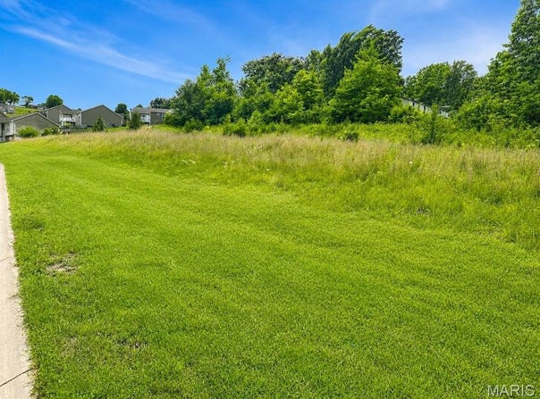 905 Sunset Lane, New Haven, MO 63068