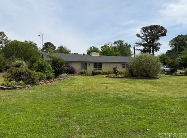 710 W Tyler, Stuttgart, AR 72160