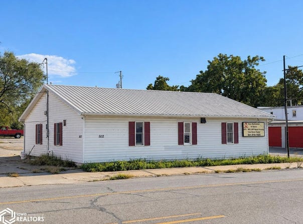 502 W Burlington Avenue, Fairfield, IA 52556