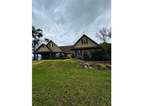 151 Smith Road, Gladewater, TX 75647