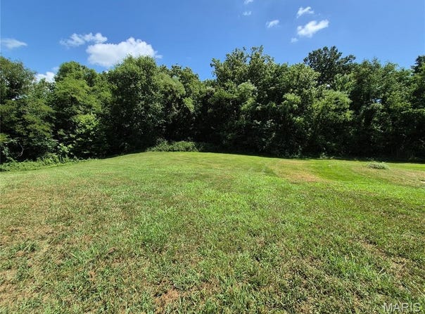 228 Windrose Lane, Troy, MO 63379