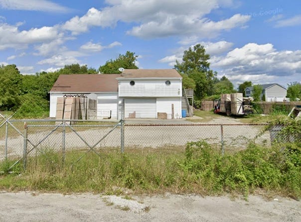 86 Lynwood St, Fall River, MA 02721