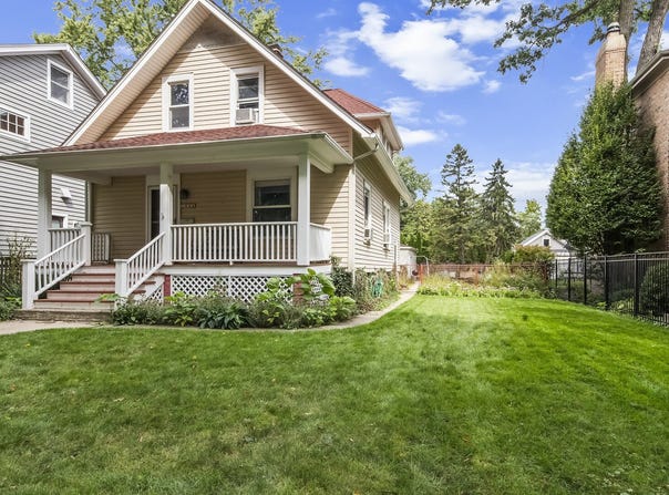 1624 Spencer Avenue, Wilmette, IL 60091