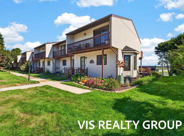 551 Gidley Circle, Grand Haven, MI 49417