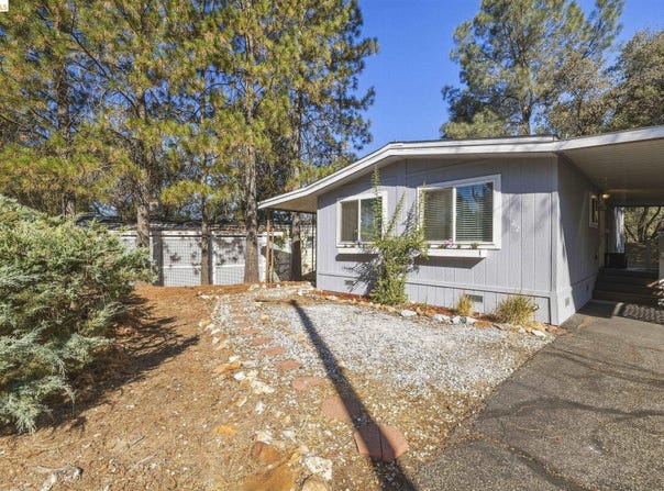 10956 Green St, Columbia, CA 95310