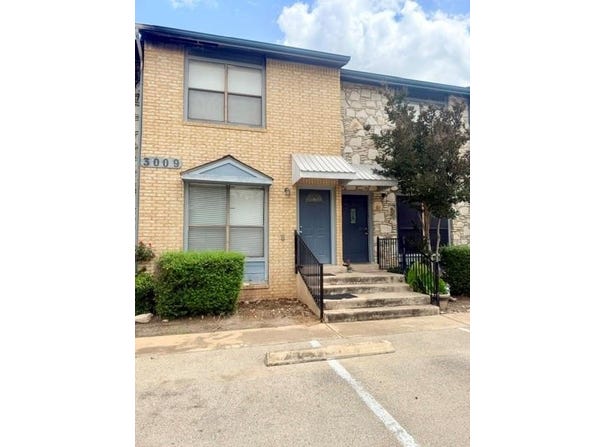3009 Whisper Oaks Ln, Georgetown, TX 78628