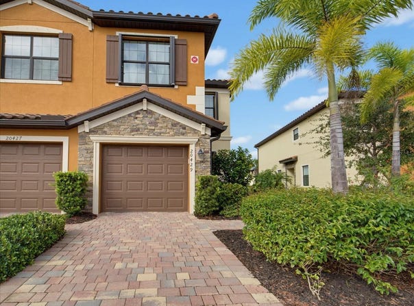 20429 LAGENTE Circle, VENICE, FL 34293