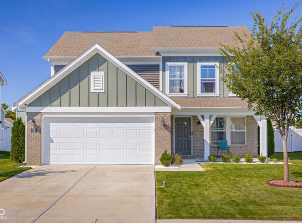8142 Lythrium Way, Plainfield, IN 46168