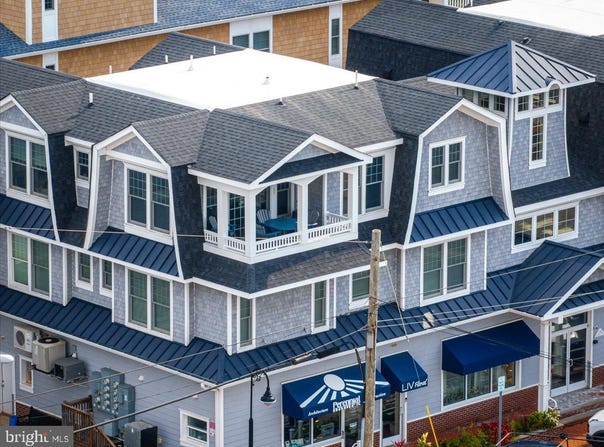 500 N BAY AVE, BEACH HAVEN, NJ 08008