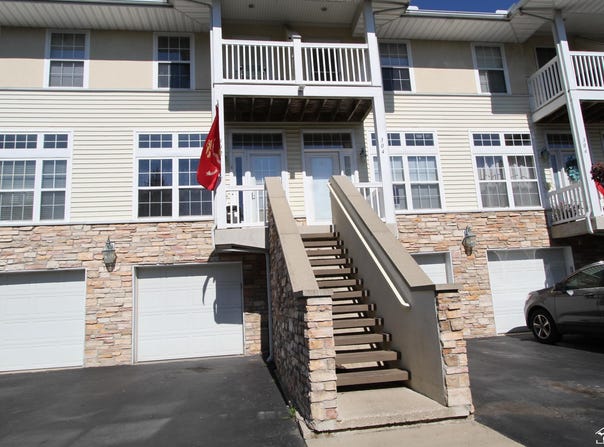 304 Beachwalk Trail Common, Luna Pier, MI 48157