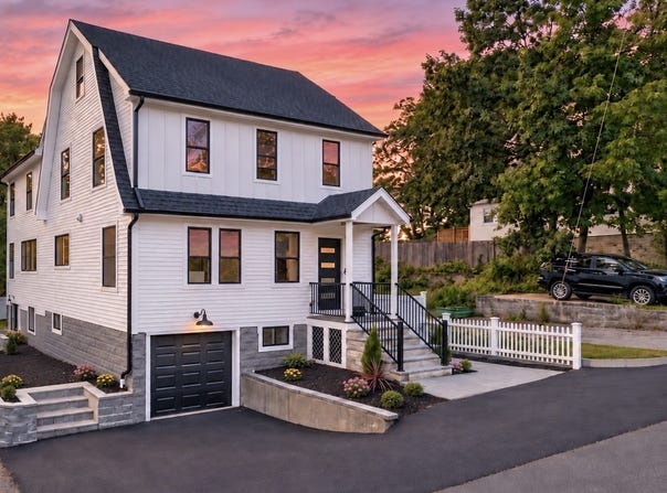 8 Guild St, Medford, MA 02155