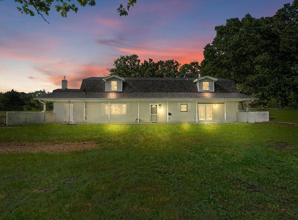 363 Villa Drive, Sparta, MO 65753