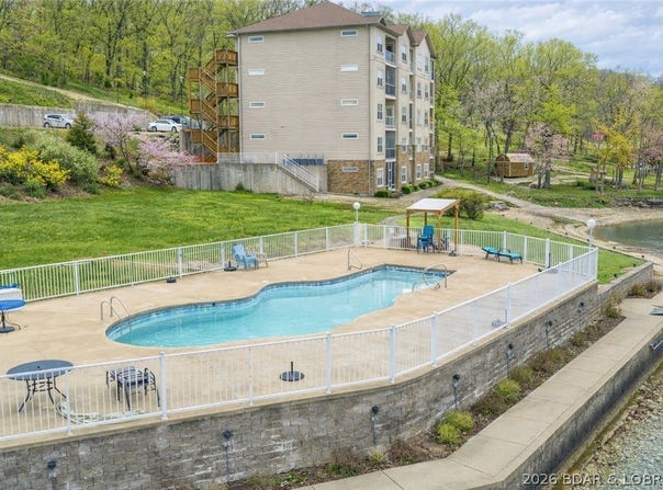 730 flame dr, Camdenton, MO 65020