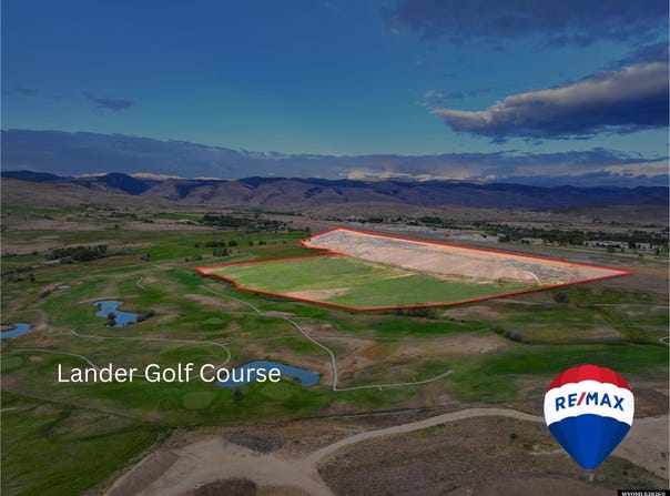 1017 E Main, Lander, WY 82520