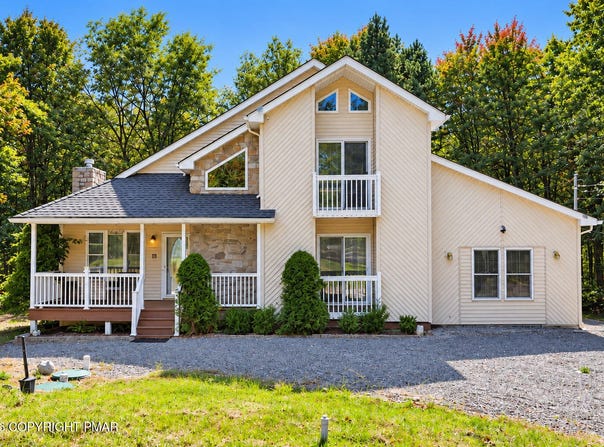 416 Mountain Top Lake Road, Long Pond, PA 18334
