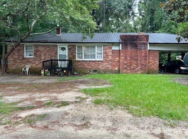 2214 Bluff Cemetery Rd., Clio, SC 29525
