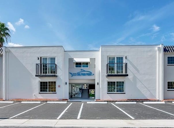 223 DOLPHIN Point, CLEARWATER BEACH, FL 33767
