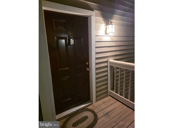 8095 LACY Drive, MANASSAS, VA 20109