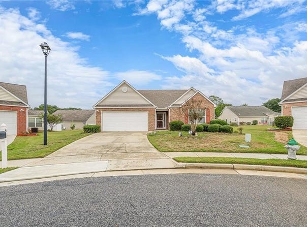 418 Mockingbird Drive, Loganville, GA 30052
