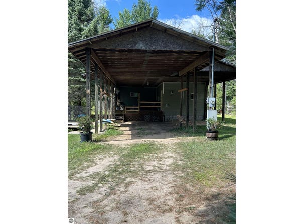 2139 Silver Creek Drive, Prescott, MI 48756