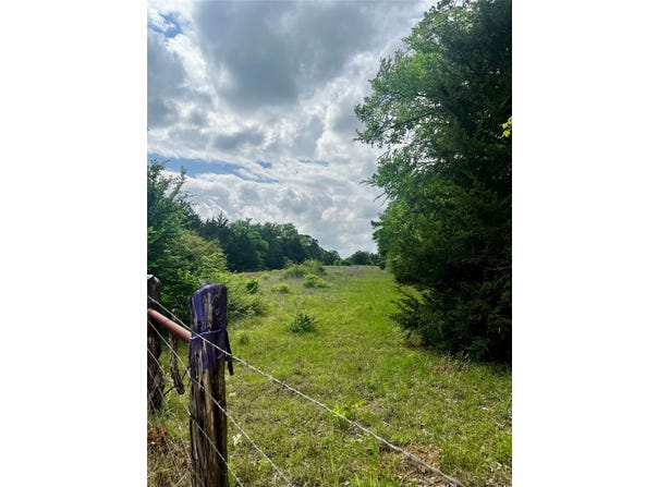 PR 5787, Groesbeck, TX 76642