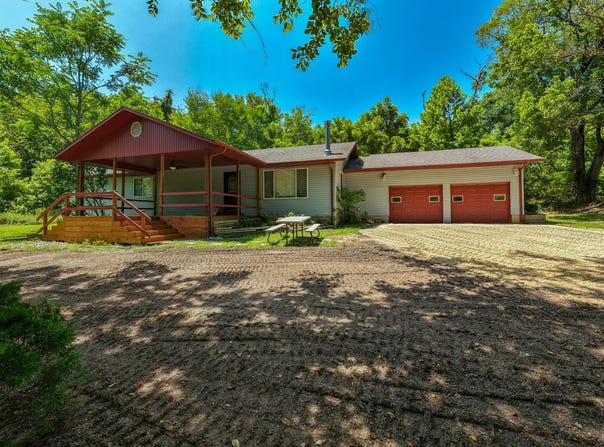 3747 County Road Aj-435, Ava, MO 65608