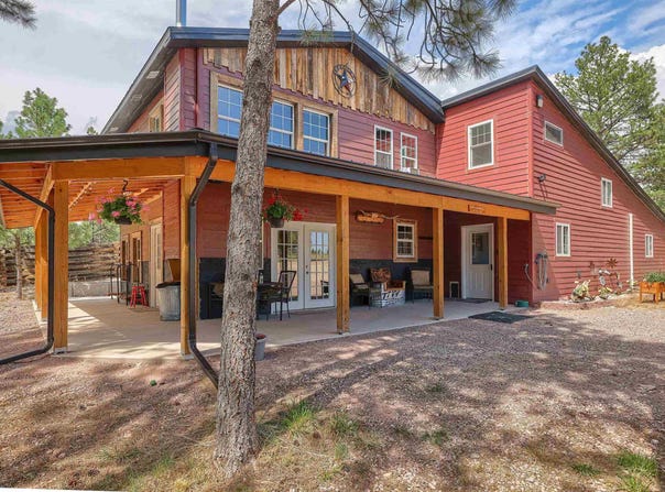 25563 Harriett Ward Road, Edgemont, SD 57735