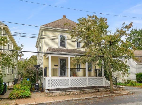 7 Bisson St, Beverly, MA 01915