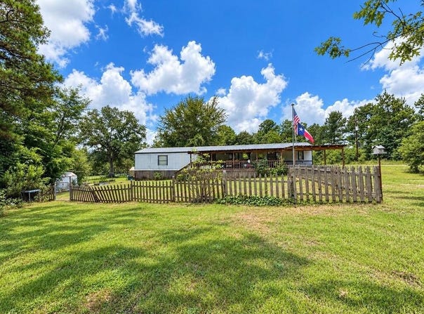 1343 CR 2925, Colmesneil, TX 75938