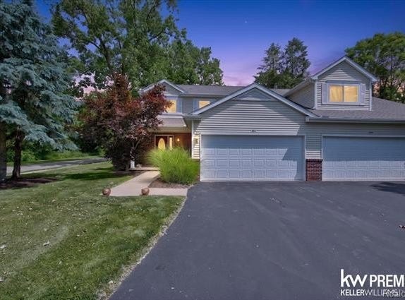 551 Indian Oaks Drive, Howell, MI 48843