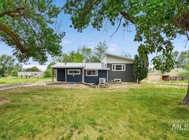 517 N Main St, Dietrich, ID 83324