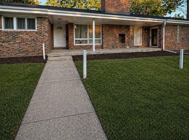 800 ELM Street, Flossmoor, IL 60422