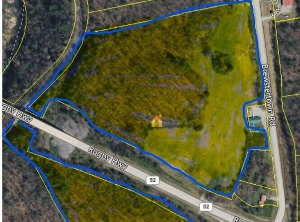 Brewstertown Rd, Robbins, TN 37852