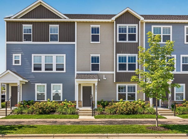 2531 Paddock Path, Shakopee, MN 55379