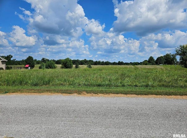 Jenna Lane, West Frankfort, IL 62896