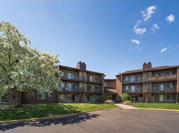 3440 Golfview Drive, Eagan, MN 55123