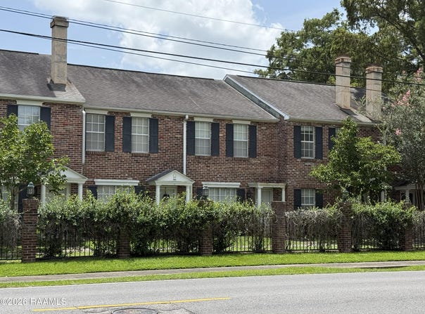 416 Doucet Road, Lafayette, LA 70503