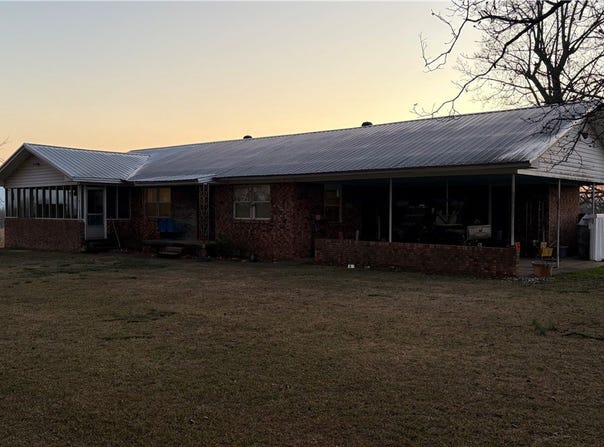 2 Old Wire Road, Atkins, AR 72823