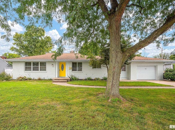 705 S 1ST Avenue, Morton, IL 61550