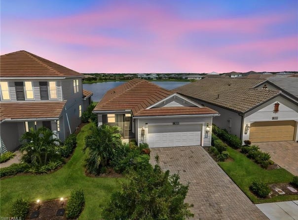 4564 Centaurus Cir, NAPLES, FL 34120