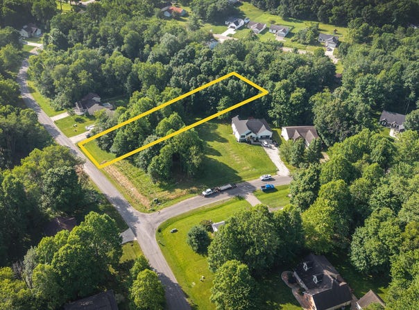 Crestrose Drive, Howard, OH 43028