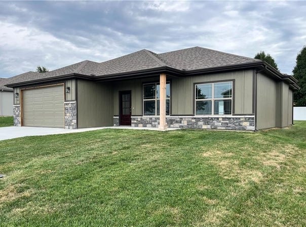 810 Timberline Drive, Cameron, MO 64429