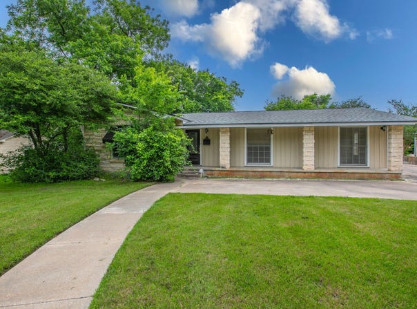 3606 Austin Avenue, Waco, TX 76710